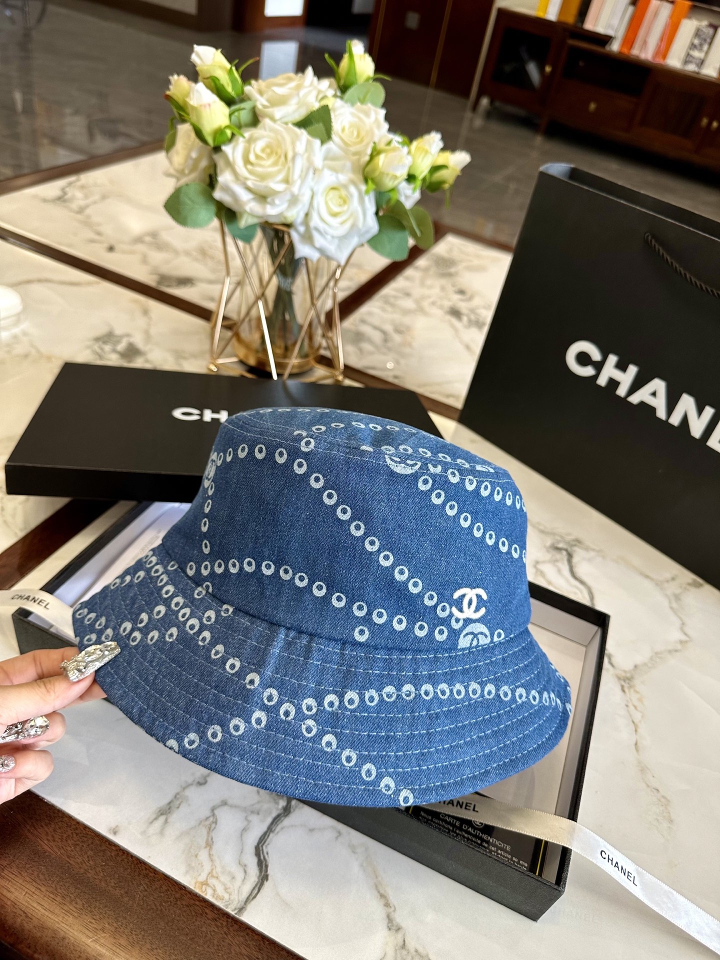 chanel hat model 82